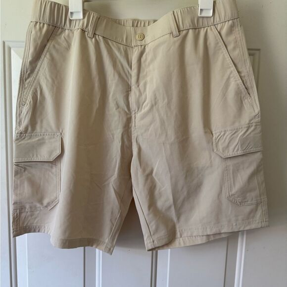 Amazon Men's Beige Cargo Shorts - Picture 1 of 7
